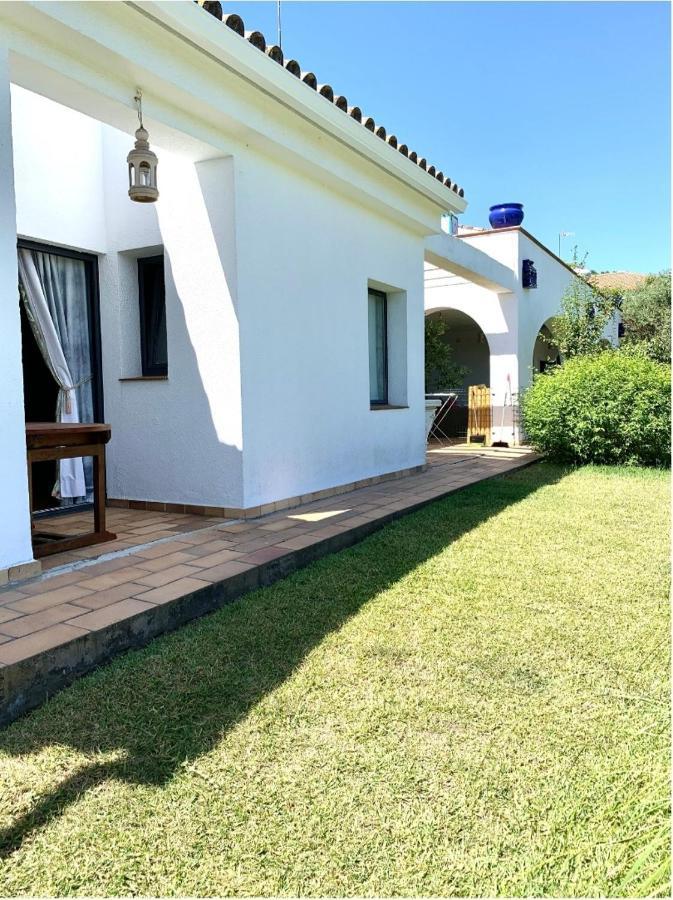 Chalet Con Vistas A Sevilla Gelves Eksteriør billede