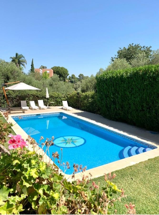Chalet Con Vistas A Sevilla Gelves Eksteriør billede